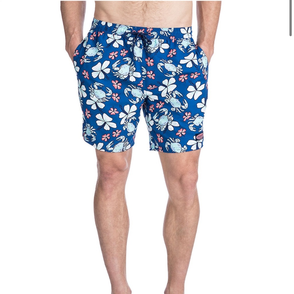 Vineyard Vines Swim trunks
